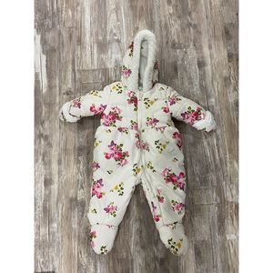 Rothschild Snow Suit 6-9 months